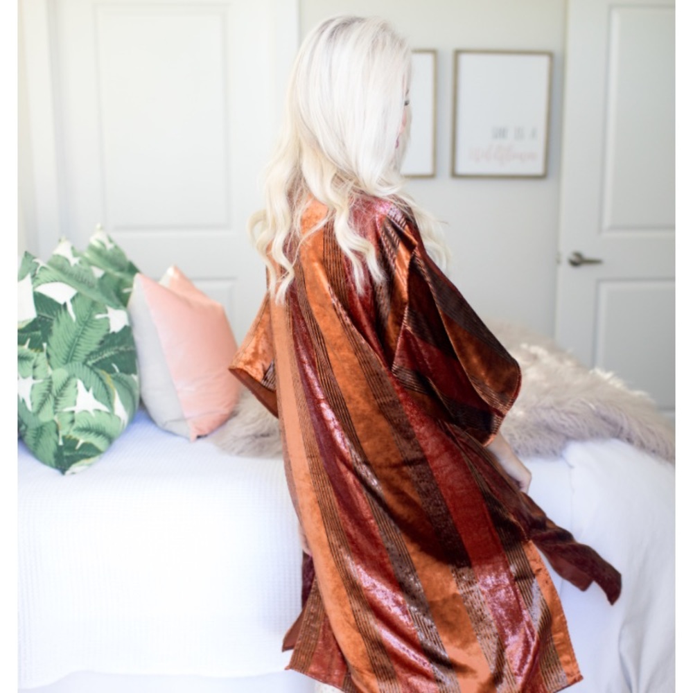 Anthropologie Velvet Longline Kimono Size XS/S